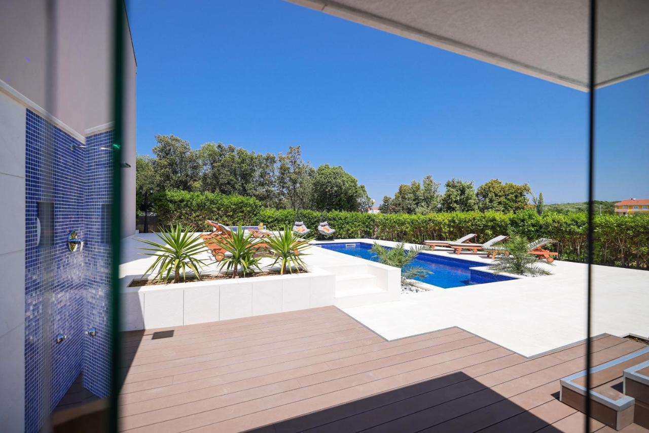 Villa Pino With Pool, Sauna & Jacuzzi Petrcane Ngoại thất bức ảnh