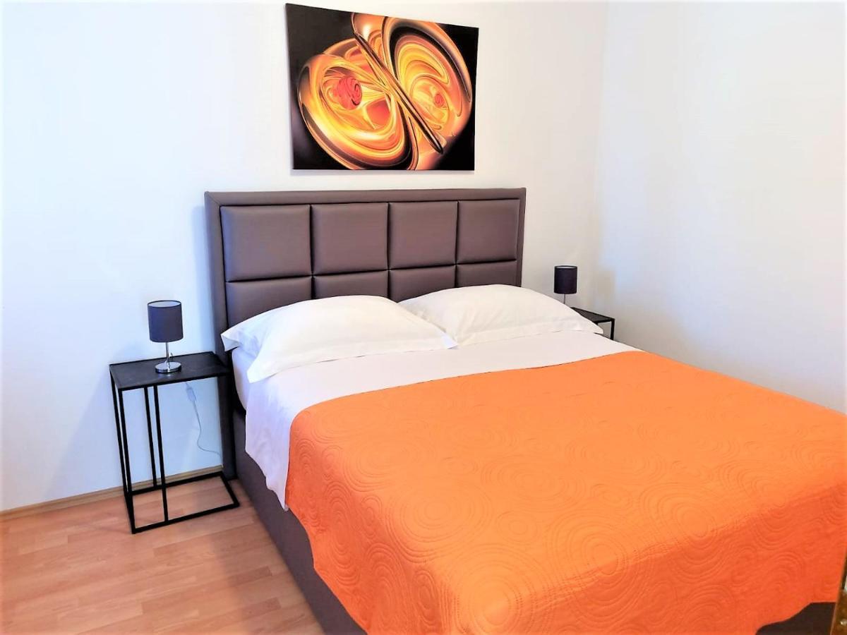 Villa Pino With Pool, Sauna & Jacuzzi Petrcane Ngoại thất bức ảnh